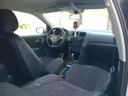 Volkswagen Polo for rent in Ganja