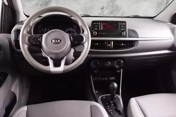 KIA Picanto for rent in Gebele
