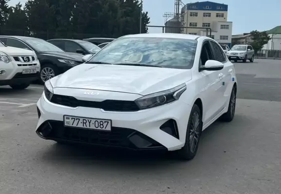 KIA Cerato for rent in Yevlax