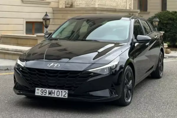 Hyundai Elantra for rent in Azerbaijan