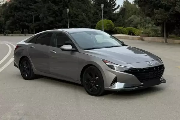 Hyundai Elantra for rent in Azerbaijan