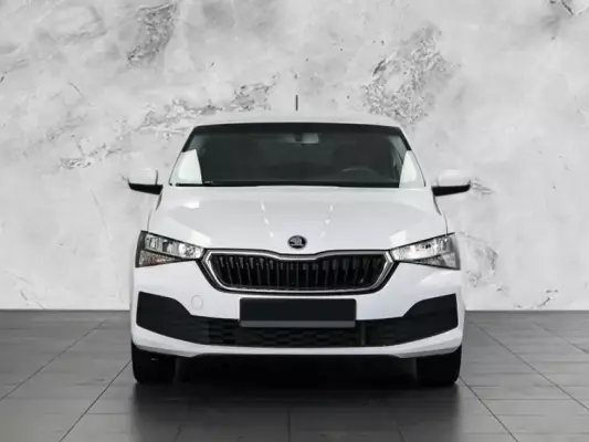 Skoda Rapid for rent in Gebele