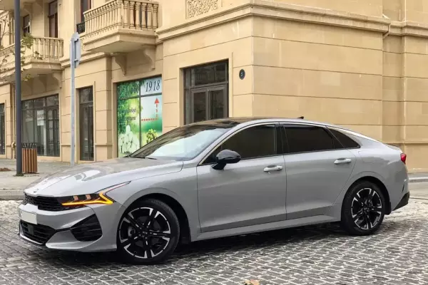 KIA K5