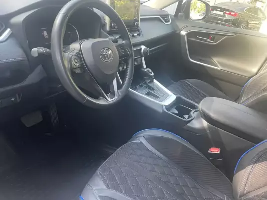 Toyota RAV4 for rent in Ganja
