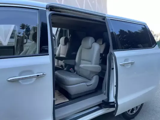 KIA Carnival for rent in Azerbaijan