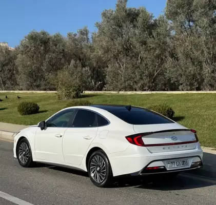 Hyundai Sonata for rent in Sumqayit