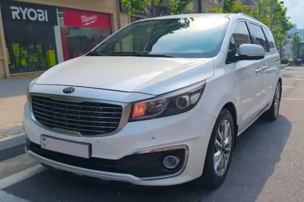 KIA Carnival for rent in Azerbaijan