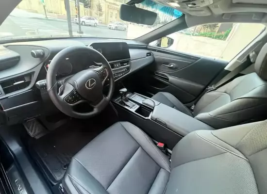 Lexus ES for rent in Azerbaijan
