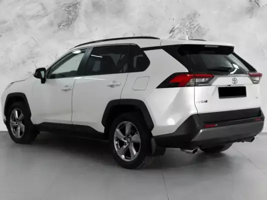 Toyota RAV4 for rent in Sumqayit
