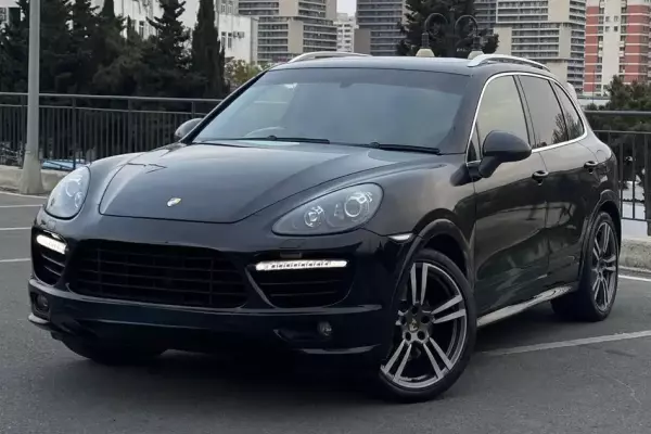 Porsche Cayenne for rent in Azerbaijan