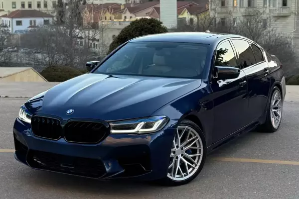 BMW 530i for rent in Ganja