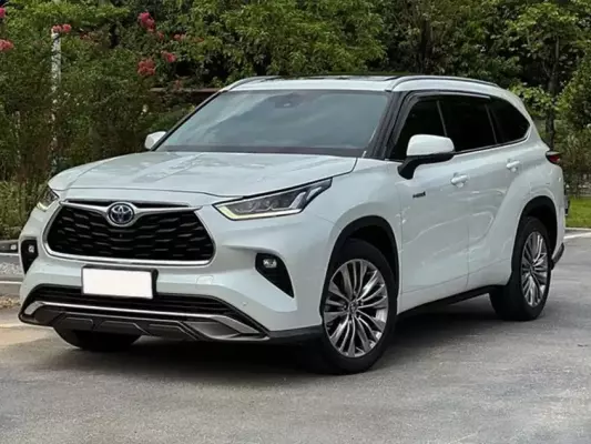 Toyota Highlander for rent in Azerbaijan