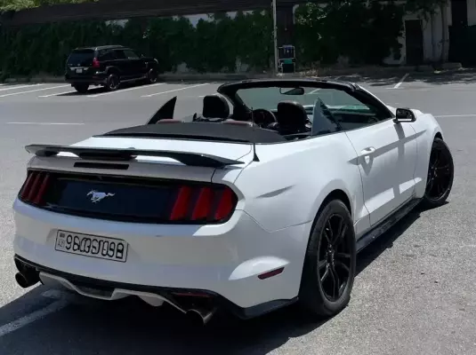Ford Mustang for rent in Qala
