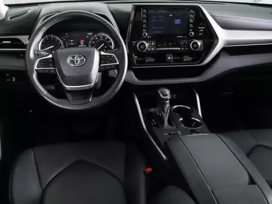 Toyota Highlander for rent in Azerbaijan