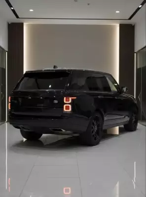 Range Rover Vogue for rent in Azerbaijan