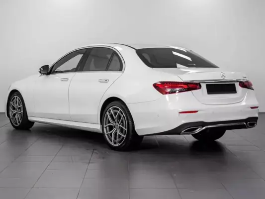 Mercedes E200 for rent in Azerbaijan