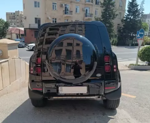 Land Rover Defender for rent in Gebele