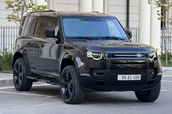 Land Rover Defender for rent in Qala