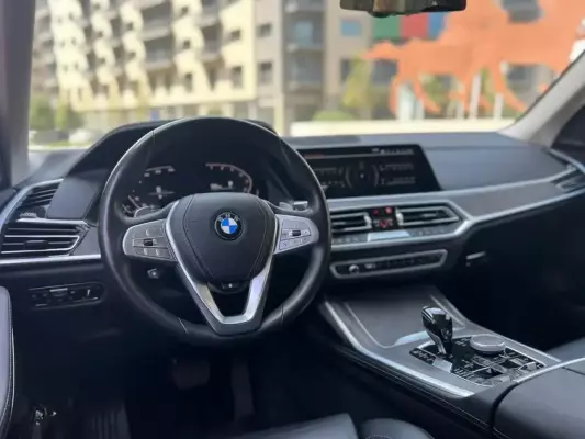 BMW X7 for rent in Gebele