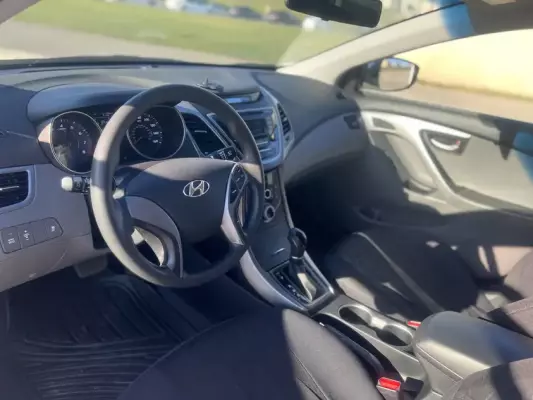 Hyundai Elantra for rent in Yevlax