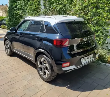 Hyundai Venue for rent in Ganja