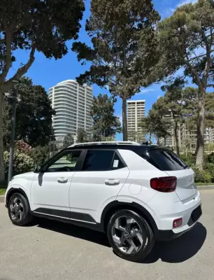 Hyundai Venue for rent in Azerbaijan