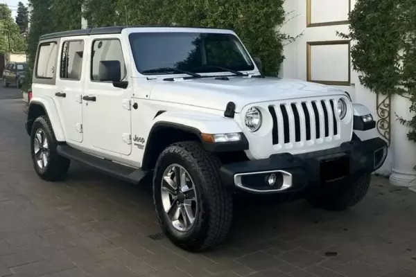 Jeep Wrangler for rent in Azerbaijan