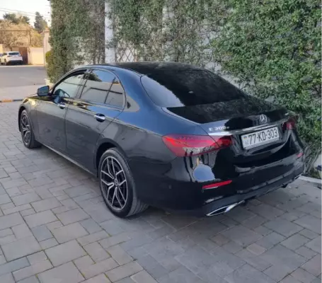 Mercedes E300 for rent in Ganja