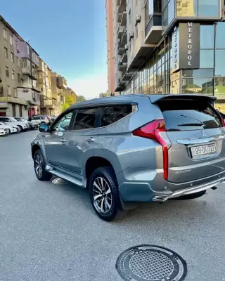Mitsubishi Pajero Sport for rent in Ganja