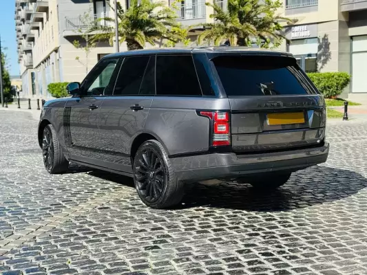 Range Rover Evoque for rent in Gebele