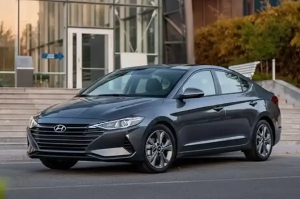 Hyundai Elantra for rent in Azerbaijan