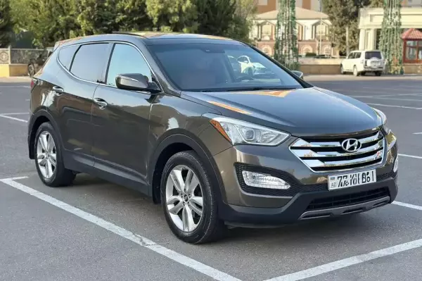 Hyundai Santa Fe for rent in Qala