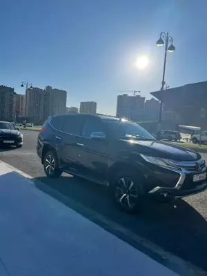 Mitsubishi Pajero Sport for rent in Quba