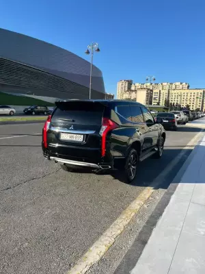 Mitsubishi Pajero Sport for rent in Quba