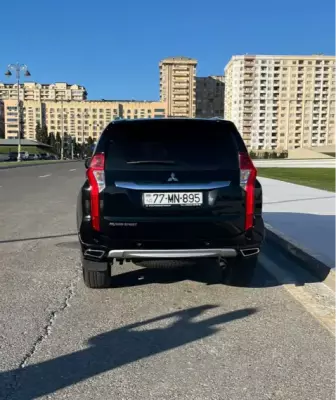 Mitsubishi Pajero Sport for rent in Quba