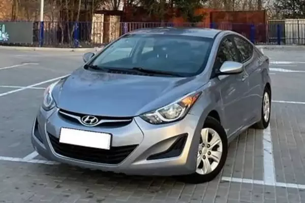 Hyundai Elantra for rent in Azerbaijan