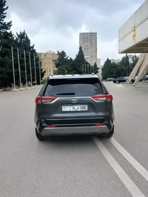 Toyota RAV4 for rent in Azerbaijan