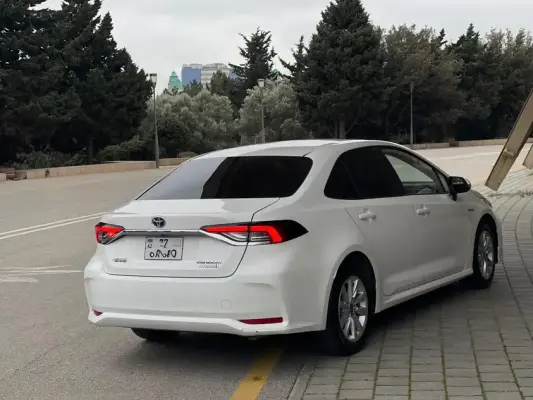 Toyota Corolla for rent in Quba