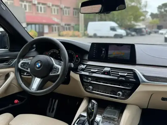 BMW 5 Series for rent in Gebele